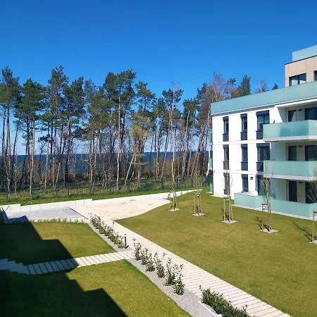 Ikar Z Widokiem Na Morze W Kompleksie Platinium