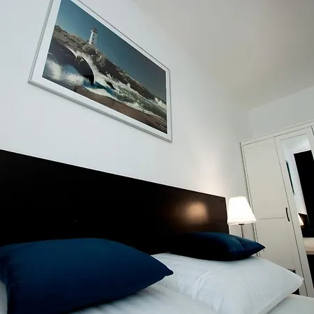 Ikar Z Widokiem Na Morze W Kompleksie Platinium *