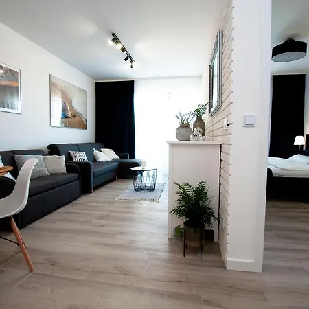 Ikar Z Widokiem Na Morze W Kompleksie Platinium *