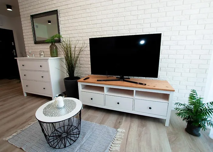 Ikar Z Widokiem Na Morze W Kompleksie Platinium Apartman *